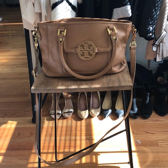 Tory Burch Handbags - Tory Burch Crossbody Bag